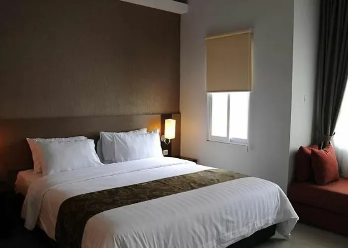 Lorin New Kuta 4*