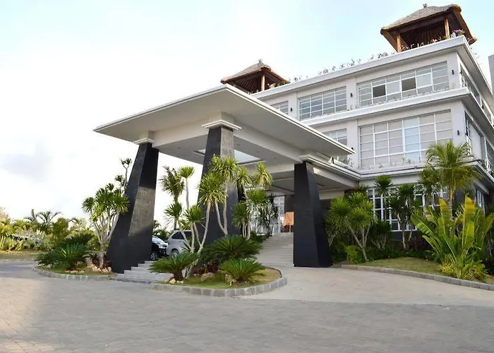 Lorin New Kuta Hotel 4*